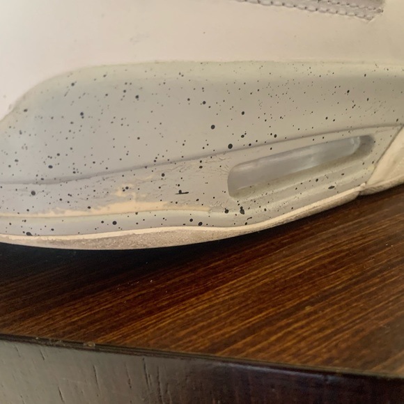 Jordan 4 Oreo - Picture 8 of 9